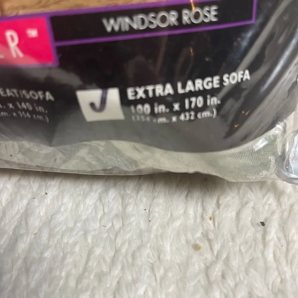 New Coverworks Brand soft cream tone Rose Floral pattern slip cover XLarge Sofa